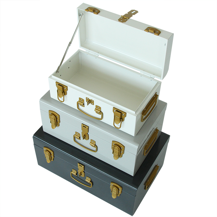 steel box 33.jpg