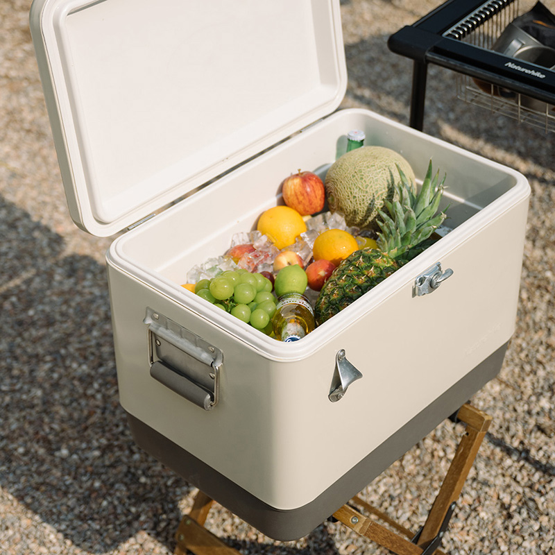 29l-51l-metal-camping-cooler-box-2.jpg