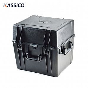 Hard plastic equipment protective case with foam